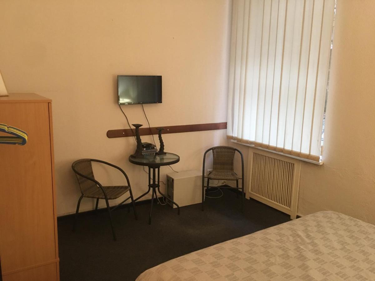 Luteranska Romantic Apartment Kiev Luaran gambar